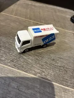 トミカ アート引越センター おまけ付きのサムネイル