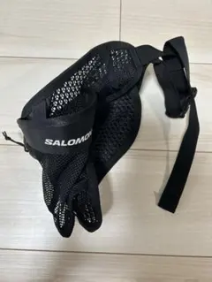SALOMON メッシュ　ボトルベルト　匿名配送