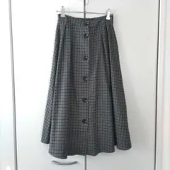 GU チェックスカート