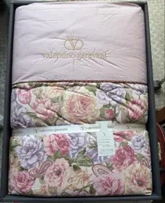【未使用】バレンティノ　肌掛け布団 毛100%150cm ×200cm