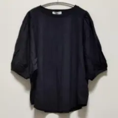 新品タグ付き　Samansa Mos2 blue 袖ボリュームTシャツ ブラックのサムネイル