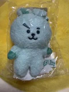 bt21 マスコット　COOKY ファミマ限定