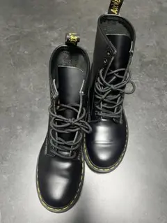 Dr. Martens 8ホール ブーツ ブラックのサムネイル