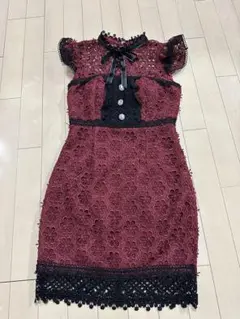 ローブドフルール（ROBE de FLEURS）