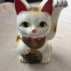 昭和レトロ 招き猫 貯金箱 千万両 縁起物 置物 インテリア 台付 - メルカリ