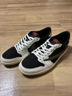 Travis Scott × Air Jordan 1 Low OG