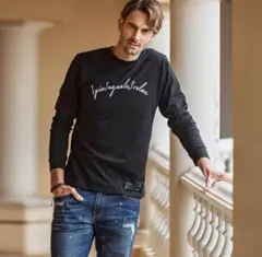 【新品未使用】1piutuguale3 relax 刺繍ロゴ 長袖Tシャツ