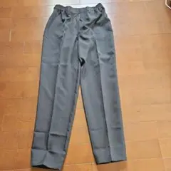 黒　スラックス　サイズL