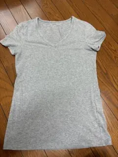✨BANANA REPUBLIC Vネック 半袖Tシャツ グレー S ✨値下げ✨のサムネイル