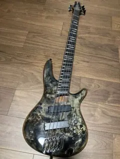 Ibanez 5弦エレキベース SRMS805 中古のサムネイル