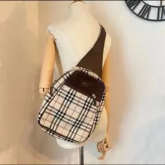 希少！！！バーバリーボディーバック！