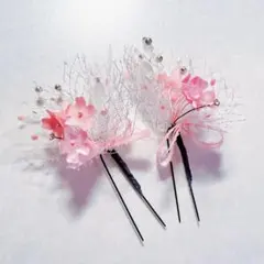 【美品】花飾り 髪飾り 2個セット 透明ケース付き ピンク ヘアアクセサリー