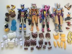 仮面ライダーガヴ　装動　セット