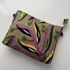 tuki. USAGI SAN Silicone Pouch うさぎさん ポーチ - メルカリ