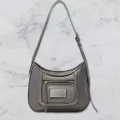 限定品】Matin Kim マーティンキム ナップサック シルバー - メルカリ