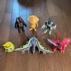 ウルトラマン怪獣 ソフビフィギュア 6体まとめ売りのサムネイル