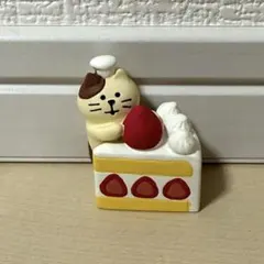 デコレ コンコンブル いちごショート子猫のサムネイル