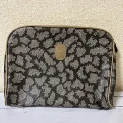 Item thumbnail for item 6d361884-a144-4735-82cb-184746053848