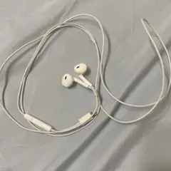 美品 Apple純正Lightning イヤホン 有線イヤホン