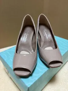 DIANA ウェッジヒールパンプス