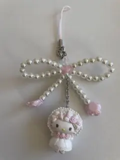 サンリオ ホワイトフリルデザインシリーズ シークレットストラップ ハローキティ