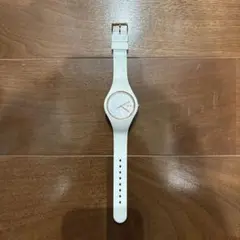 ice watch ホワイト クォーツ腕時計のサムネイル