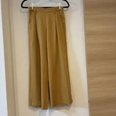 キャメルパンツ