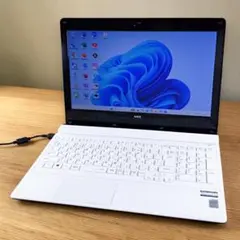 美品✨1台限りのお買い得品❣ Win11✨東芝 SSD ノートパソコン DVD 快速SSD！ 最新Win11 東芝ノートパソコン DVD 初期設定済み カメラ付