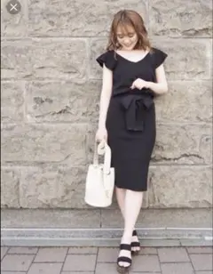 MERCURYDUO ブラウジングニットワンピース　結婚式　二次会　ドレス