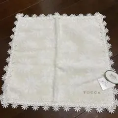 TOCCA 花柄刺繍 タオルハンカチ・ホワイトのサムネイル