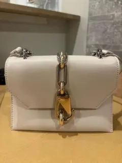 CHARLES KLEINホワイト フラップ式 ミニバッグ