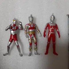 ウルトラセブン、ゼロ、ゾフィー、エース、グランデ、イーヴィルティガ、ニセ　ソフビ ウルトラセブン、ゼロ、ゾフィー、エース、グランデ、イーヴィル