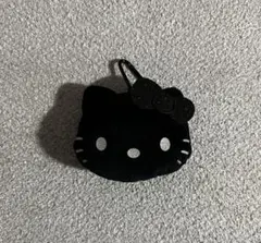 オトナミューズ1月号付録ハローキティふわふわフェイスポーチ