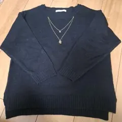 ブラック長袖ニット セーター 2連ネックレス付き