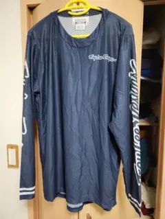 Item thumbnail for item 7fb70681-92e5-4301-a7dc-a036bb8a72c5