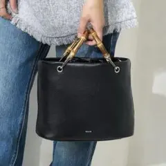 【美品】BEAURE 別注　レザー　バンブーハンドルバッグ　2way 黒のサムネイル