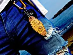 モーテルキーホルダー　ネームプレート　夏　格安　ハンドメイド　名入れ