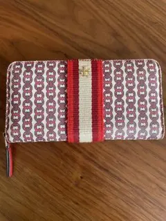 Tory Burch トリーバーチ 長財布 赤