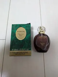 クリスチャンディオール　プワゾン