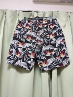 AMERICAN EAGLE　ハーフパンツ　美品