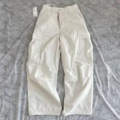 GU ジーユー ホワイト系 スーパーワイドカーゴパンツ ゴムウエスト