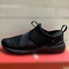 Puma 、ブラック 、スリッポン