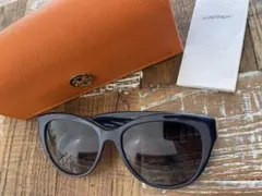正規品・試着のみ☆Tory Burch ネイビー サングラス ケース付きのサムネイル