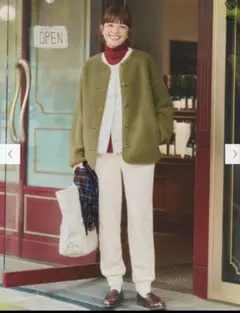 【新品未使用】uniqlo ヒートテックボアスウェットパンツ S オフホワイト