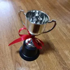 トロフィー　優勝カップ