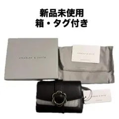 CHARLES & KEITH 三つ折り財布 ブラック
