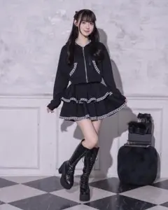 pium はしごレースフリルパーカーセット セットアップ