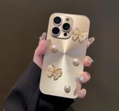 ゴールド 蝶とパールのiPhoneケース