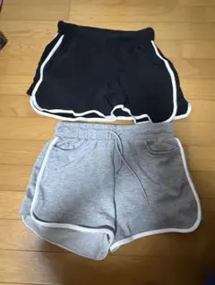 レディース ショートパンツ 2枚セットのサムネイル