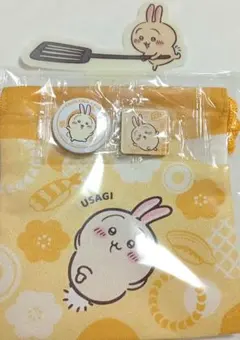くら寿司 ちいかわ うさぎ 巾着 缶バッジ アクリルチャーム セット